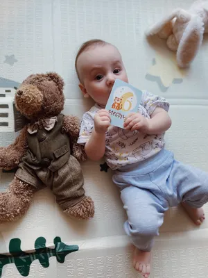 Карточки для фотосессии малыша по месяцам / новорожденных универсальные /  64 идеи для фотоальбома ребёнка . купить по выгодной цене в  интернет-магазине OZON (508669585)