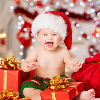 Что подарить малышу на первый день рождения? Идеи подарков.