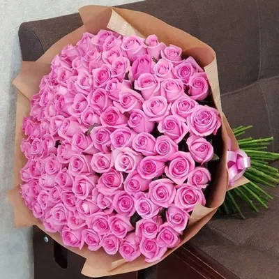 Купить букет из 101 белой розы 50 см по доступной цене с доставкой в Москве  и области в интернет-магазине Город Букетов