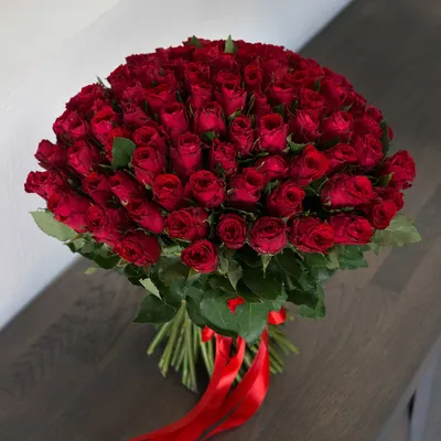 Букет 101 кенийская роза 50см купить с доставкой в СПб