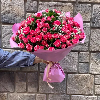 15 кустовых роз \"Виктори\" купить в Краснодаре с доставкой