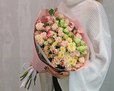 Купить 15 кустовых роз розовых 40 см - pandafl.com.ua
