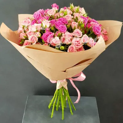 Купить букет из 15 кустовых роз в Уфе