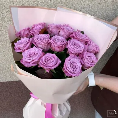 Букет из 17 свежей алой розы ~ Доставка цветов в Ижевске