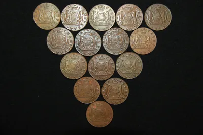 Монета Елизаветы 2 копейки 1758 номинал над Св. Георгием стоимостью 23269  руб.