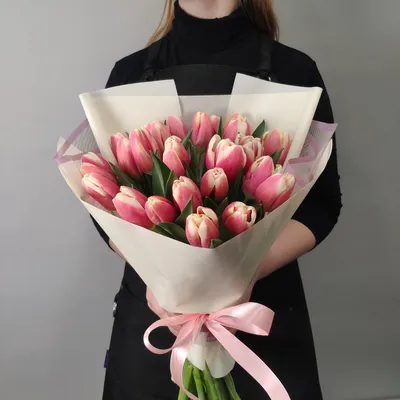 21 белый тюльпан - купить в Москве по отличной цене с недорогой доставкой в  цветочном магазине BotanicaLab