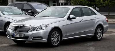 Mercedes-Benz E-Class (W212) - Wikipedia