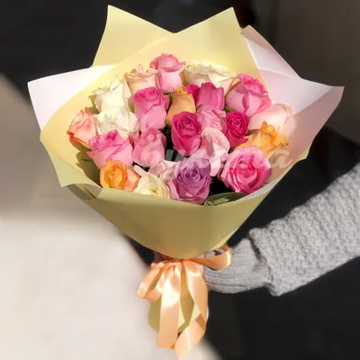 Букет из 23 роз Эквадор 50см цветы с доставкой в Ижевске - RalinFlowers