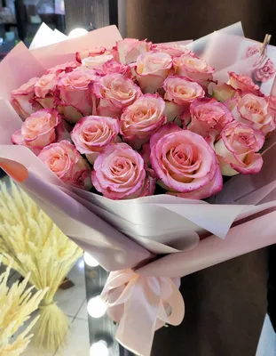 Купить букет из 23 кенийских роз в Тольятти