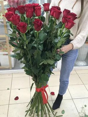Заказать букет из 23 роз с доставкой в Roza.od.ua