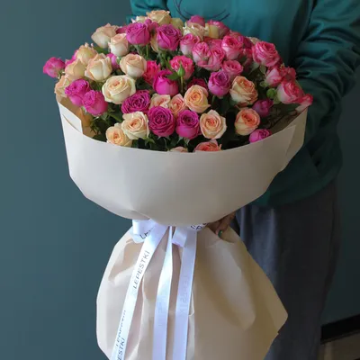 25 кустовых роз микс | Цветы.Ру