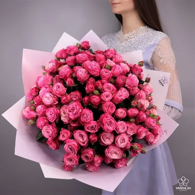 Букет 25 кустовых роз купить в Солигорске
