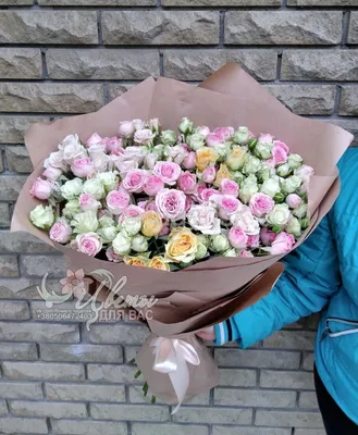 Букет из 25 кустовых роз Рефлекс 50 см - Арт. 3037