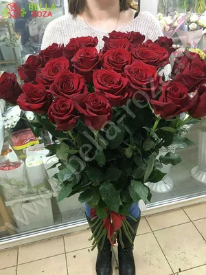 Купить Букет 27 роз, белых с красными для Ваших близких, с доставкой по  Запорожью! Наши флористы с удовольствием соберут для Вас букет из самых  свежих цветов!