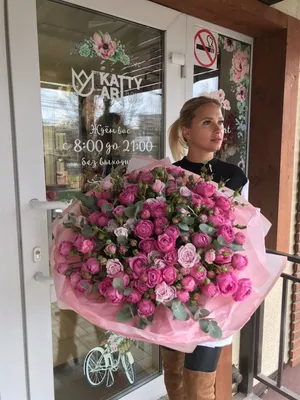 Букет 27 красных роз высотой 130см купить с доставкой в СПб