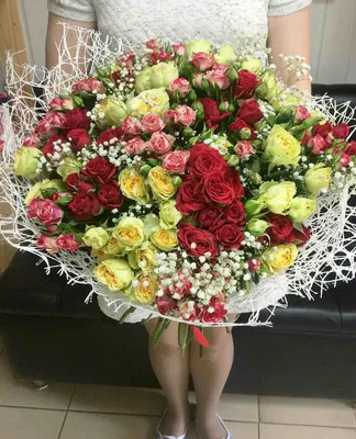 Букет из 27 розовых роз кении 35-40 см в упаковке купить в Барнауле с  доставкой | Розы недорого оптом розница