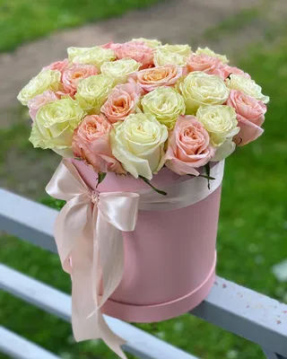 Букет из 27 розовых роз