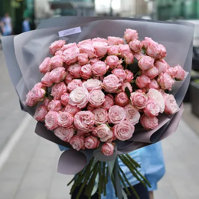 27 Роз в коробке с любовью - Floradelivery.md - Доставка цветов в Комрате