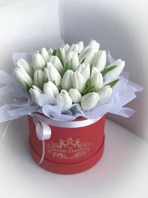 Букет из 33 тюльпанов «Эвелин» • букет тюльпанов, 33 тюльпана, белые  тюльпаны, красные тюльпаны, розовые тюльпаны, желтые тюльпаны • Цветочный  бутик Buketti