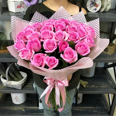 Букет из 39 метровых роз заказать с доставкой по цене 15 990 руб. в  Симферополе