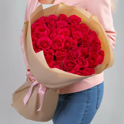 Букет из 39 бордовых роз №1362 большого размера купить в Москве с доставкой  недорого | Цветочка