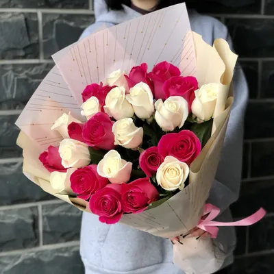 Букет из 39 необыкновенных кустовых роз – купить в Владивостоке с доставкой  по низкой цене в цветочном салоне