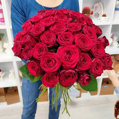 Букет из 39 роз «Родос» купить в интернет-магазине Кубань-Букет по цене 5  750 руб..