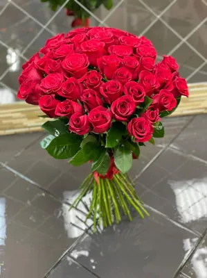 Букет 25 красных роз | купить недорого | доставка по Москве и области