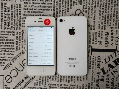 iPhone 5 vs iPhone 4S in hands-on photos - CNET