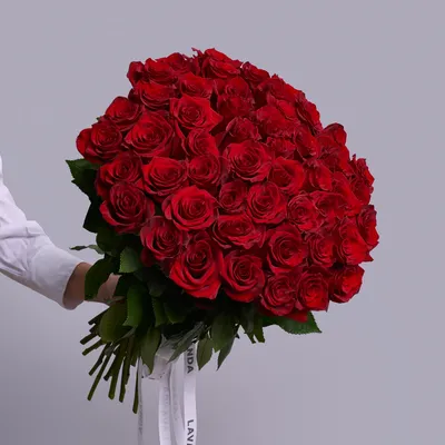 51 Роза в форме сердца (Стандарт) 40 - 50 см