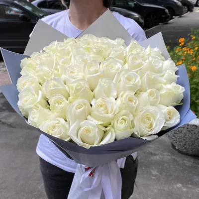 51 роза 60 см доставка в Екатеринбурге | Цветочная мастерская Болеро