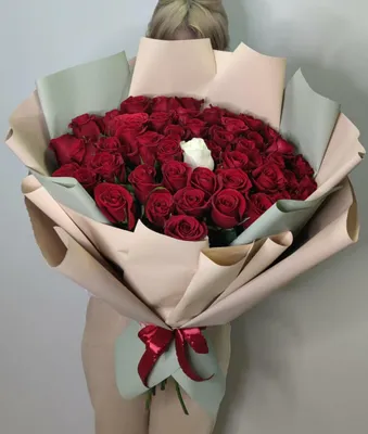 51 роза 60 см – купить с доставкой в Москве по низкой цене