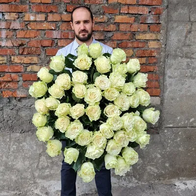 51 роза гигант (80 см) / Монобукеты / Цветы / Каталог / «Глазурь» -  доставка цветов