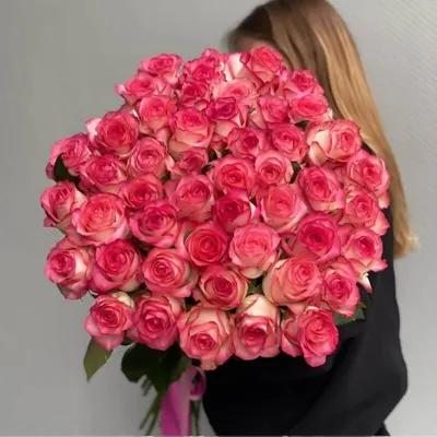 Букет из 51 розы 80см красной высокой заказать и купить в Москве за 17600  рублей с бесплатной доставкой