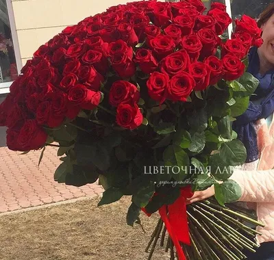 51 роза 80см, артикул F1156131 - 12099 рублей, доставка по городу. Flawery  - доставка цветов в Москве