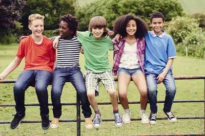 The tween years (ages 9-12): Here's what parents can expect