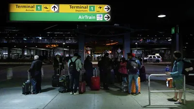 Центр полетов TWA в аэропорту имени Ээро Сааринена (JFK) - Нью-Йорк -  BubbleMania