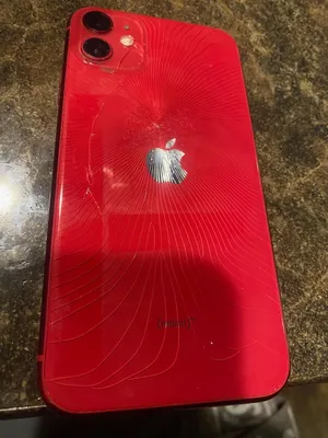 My new IPhone 11 Black Silicone Case [Product Red] : r/iPhone11