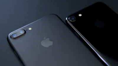 New Iphone 7 Jet Black Onyx In Isolated Background Stock Photo - Download  Image Now - Apple Computers, Big Tech, Black Color - iStock