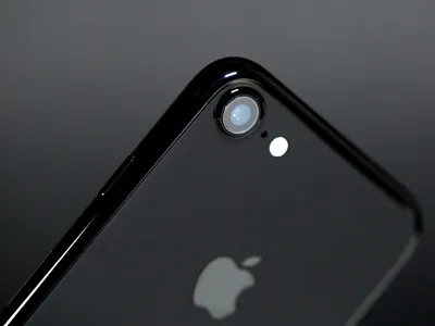 Apple's iPhone 7 will be super limited in stores and all jet black and Plus  models are sold out | TechCrunch
