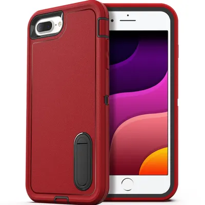 Apple Iphone 7 Плюс Красный Специальное Издание На Белом Фоне Спереди —  стоковые фотографии и другие картинки GAFAM - iStock