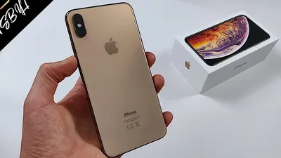 Reasons to Buy iPhone XS Instead of iPhone XS Max