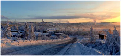 Фото верхнего поселка в Айхале