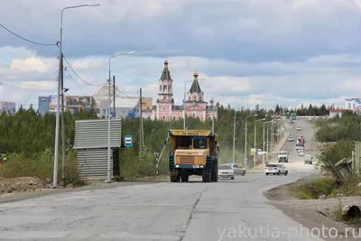 Фото верхнего поселка в Айхале