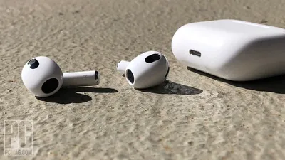 Apple's AirPods 3 Review: Not Worth the Money | WIRED UK