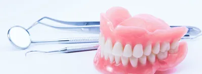 Съемные акриловые протезы: Официальный сайт Международной государственной  стоматологической клиники г. Хэйхэ (Китай)