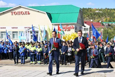 В Алдане открыли стелу «Город трудовой доблести»