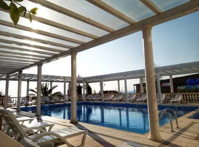 Отели с бассейном в Абхазии — цены 2024 год