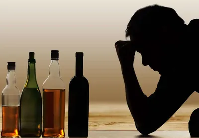 Мужской алкоголизм: симптомы, причины, стадии, лечение, профилактика в  домашних условиях