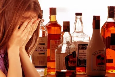 Женский алкоголизм неизлечим? Рассказываю, откуда взялся этот миф | Клиника  доктора Лазарева | Дзен